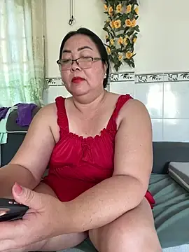Alinat_のStripchatでセックスチャット