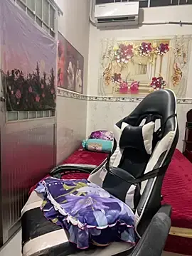 Alinat_のStripchatでライブポルノ配信