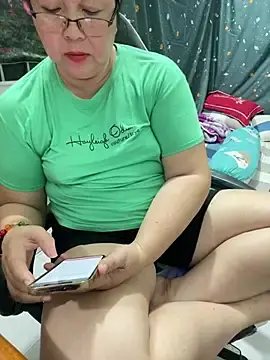 Alinat_のStripchatでアダルトビデオチャット
