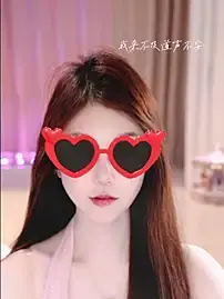 KKEHBYBAのStripchatで無料ライブポルノ