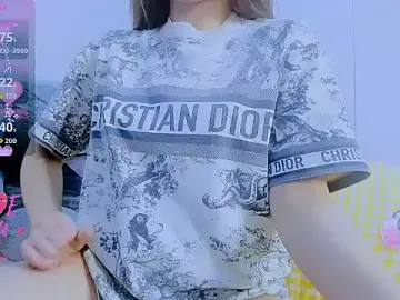 Linh_diudangのStripchatでライブポルノ配信