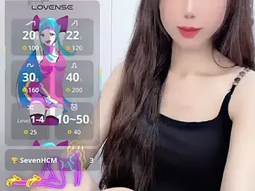 -Alicee-のStripchatでセックスカメラ