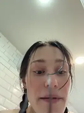 Mia_Mia_MのStripchatでライブチャット