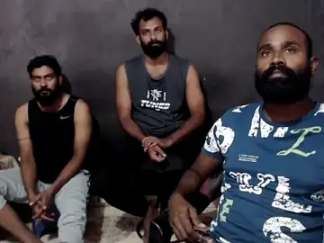 indian2のStripchatでライブチャット