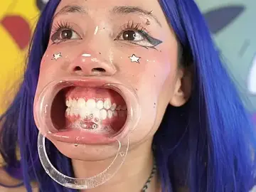 miss__mariaのStripchatで無料ポルノカメラ