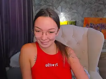 SusannJohnsonのStripchatでアダルトビデオチャット