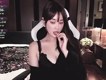 Aurora_-77のStripchatでヌードカメラ