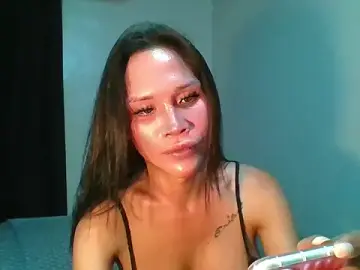 Sassy_ErikaのStripchatでセックスチャット