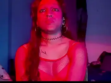 NyylaahhBabieのStripchatでセックスチャット