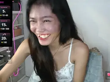 skinny_gracieのStripchatでヌードカメラ