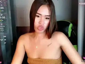 PrincessaprilxxxのStripchatで無料ポルノカメラ