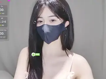 476952-のStripchatでアダルトカメラ配信