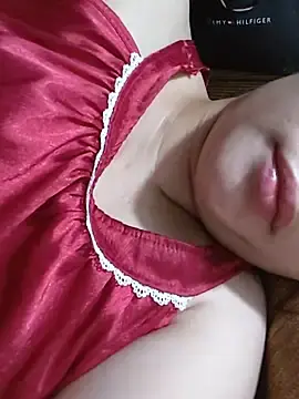 2_sexxxのStripchatでセックスカメラ