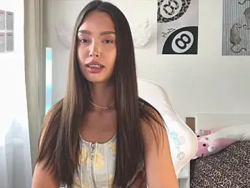 kittenrishaのStripchatでヌードカメラ
