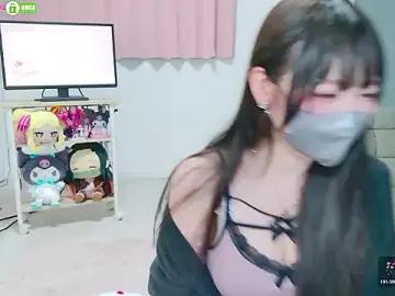 -M_Hinano_のStripchatでプライベートチャット