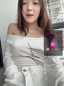 meimei_xのStripchatでライブセックス映像