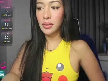 Jasmine_ElcockのStripchatでセックスカメラ