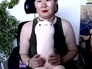 Akira_xxのStripchatで高画質ウェブカメラ