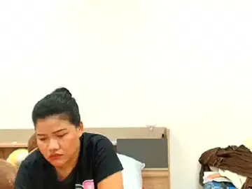 jhon_gadeのStripchatでアダルトカメラ配信