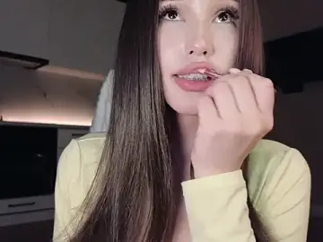 Ella_lee15のStripchatで今すぐ視聴可能なセックスカム