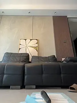 KeaiboのStripchatでプライベートチャット