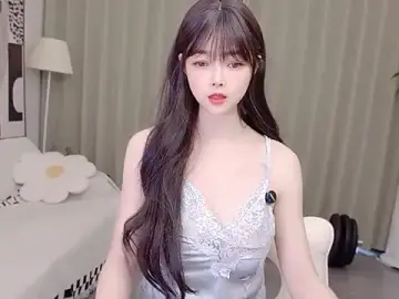 uikyy1のStripchatでアダルトビデオチャット