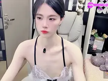 Yueyue-MMのStripchatでヌードカメラ