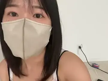hikiwarinatto_xoxoのStripchatでライブセックス映像