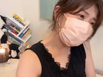 Risa_06のStripchatで今すぐ視聴可能なセックスカム