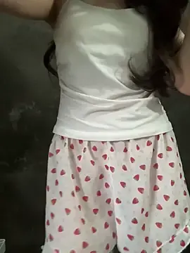 Bella_sexy98のStripchatでプライベートチャット