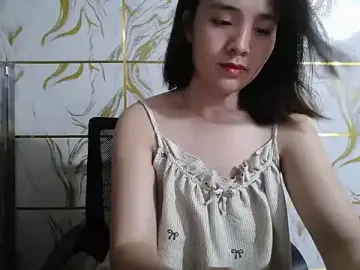 Lyzizi_lovely09のStripchatでセックスチャット