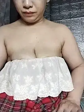 BasabetngaのStripchatでライブチャット