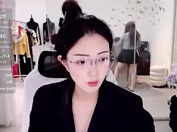 yangyang-777のStripchatでセックスチャット