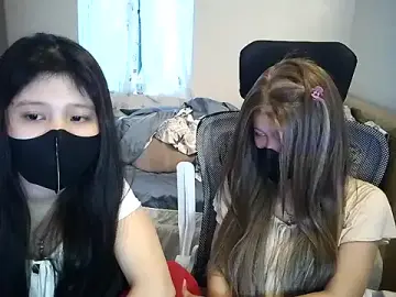 maomi_1yiのStripchatでプライベートチャット