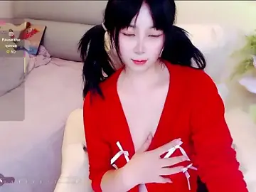 yoyoyo_99のStripchatでアダルトカメラ配信