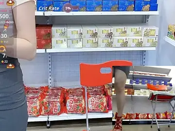 _7Eleven_のStripchatでセックスチャット