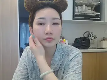 AsiagirllのStripchatでライブチャット
