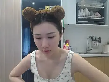 AsiagirllのStripchatで無料ライブポルノ