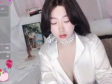 Xiaoai_007のStripchatで無料ライブポルノ