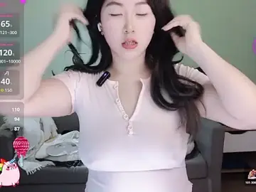 Xiaoai_007のStripchatでアダルトビデオチャット
