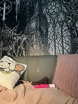 stefania_lernerのStripchatでアダルトカメラ配信