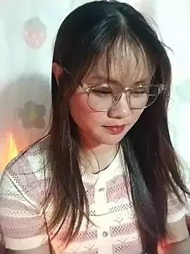 Sisi_dy01のStripchatで高画質ウェブカメラ