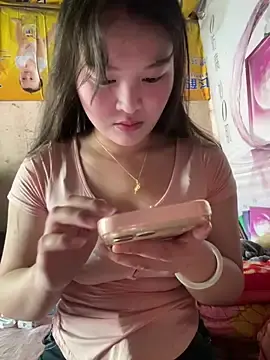 xiaoxiong0508のStripchatでライブポルノ配信
