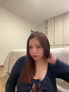 NamiNaeのStripchatで高画質ウェブカメラ