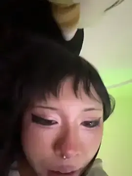 Kitty_yukimuraのStripchatでアダルトカメラ配信