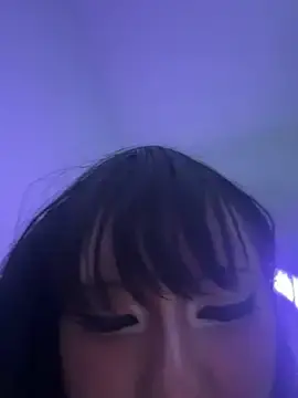 Kitty_yukimuraのStripchatで今すぐ視聴可能なセックスカム