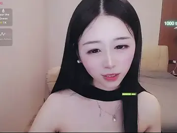 CN-xiaofeiのStripchatでヌードカメラ