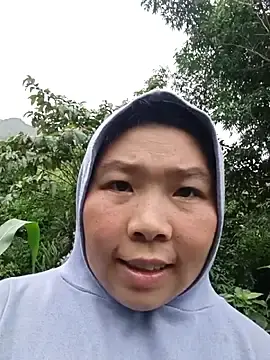 quynhkoolbaeのStripchatでライブセックス映像