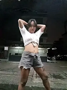 KinkyKit_MayのStripchatで今すぐ視聴可能なセックスカム
