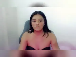 EsaMarieのXlovecamでライブポルノ配信